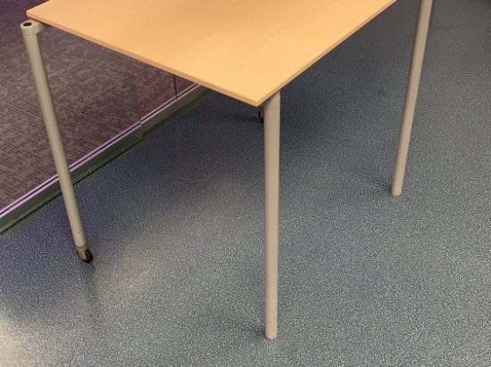 Стол прямой Steelcase