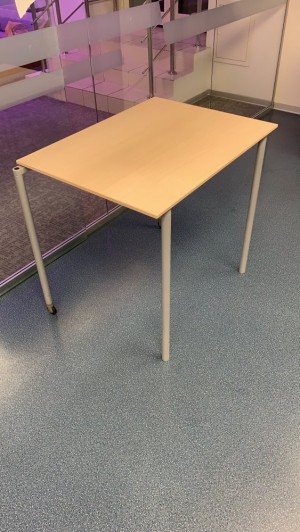Стол прямой Steelcase