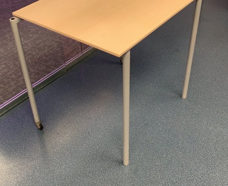 Стол прямой Steelcase