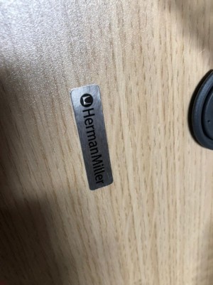 Стол переговорный Herman Miller