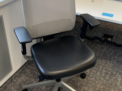 Кресло Steelcase Reply T