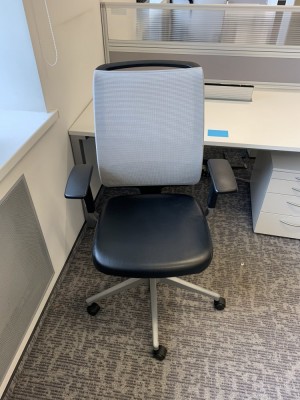 Кресло Steelcase Reply T