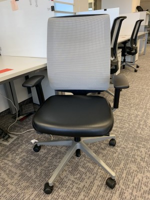 Кресло Steelcase Reply T
