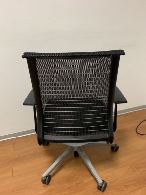 Кресло Steelcase Think