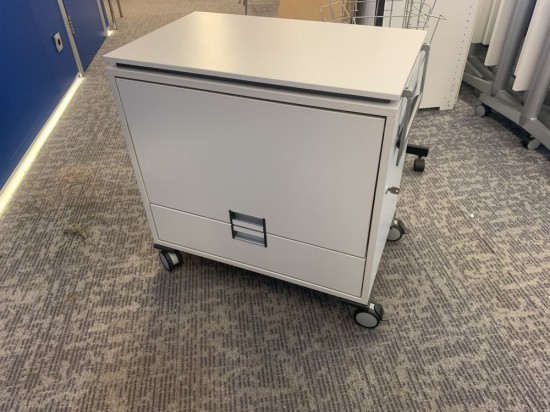 Тумба под оргтехнику Steelcase