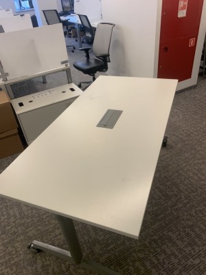 Стол Steelcase Flip-Top